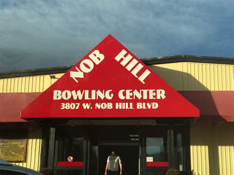 Nob hill bowling  156